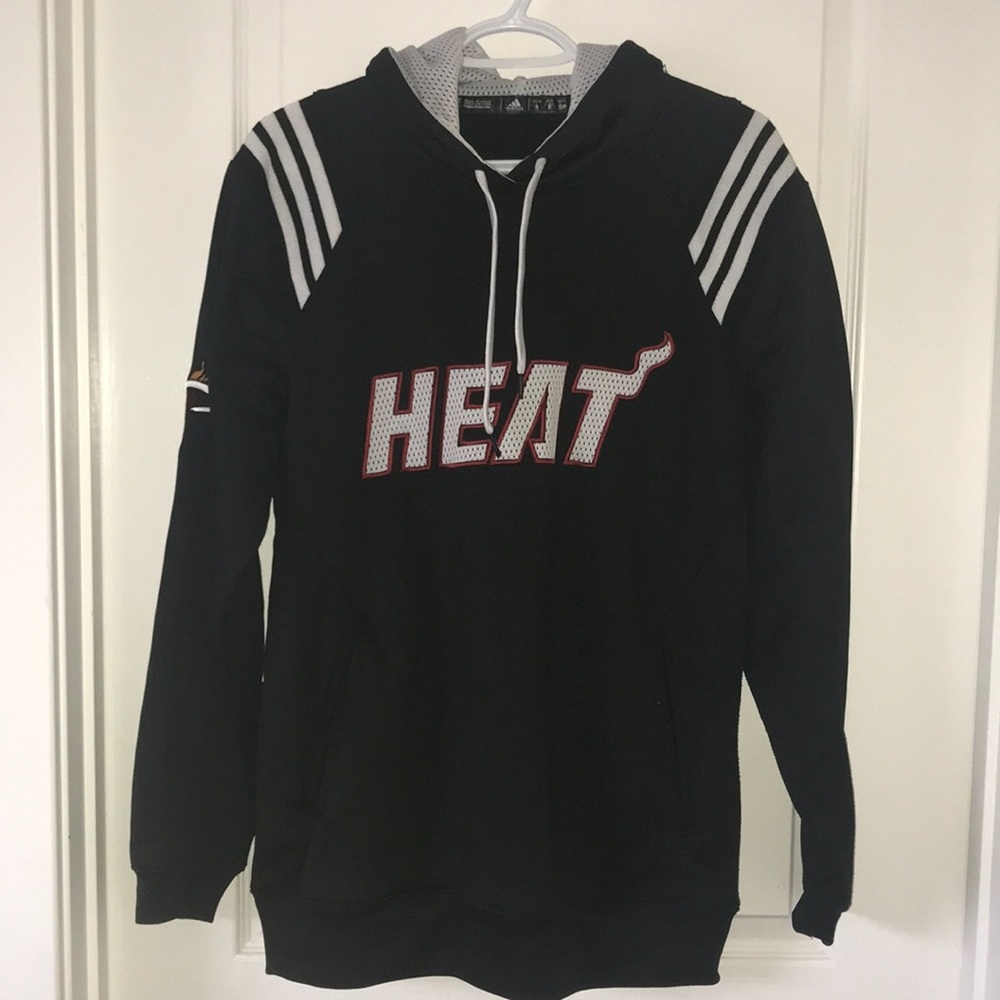 👕 Adidas Miami Heat Hoodie
